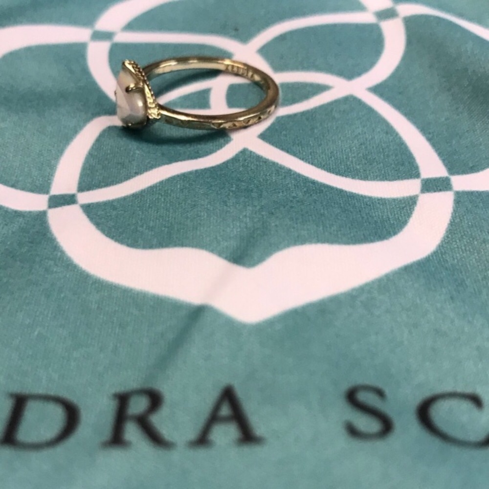 Kendra Scott ring - Picture 4 of 4